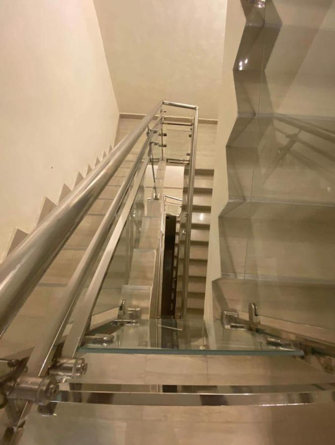 Appartement Haut Standing Idealement Situe A Dakar Eksteriør bilde